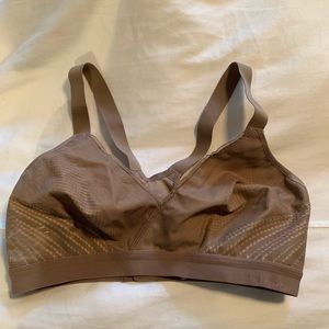 Lululemon awake to lace bra 34dd
